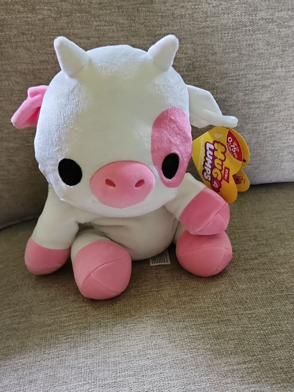 NWT Zuru Hug A Lumps Clover The Cow